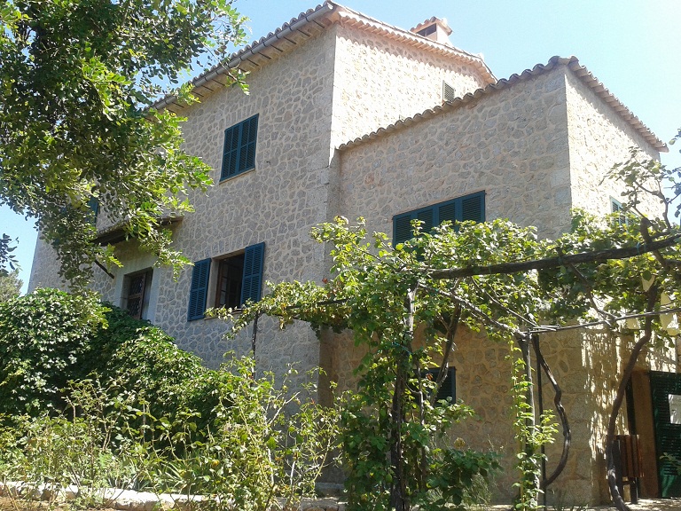 Robert Graves' home in Deia, Canellun