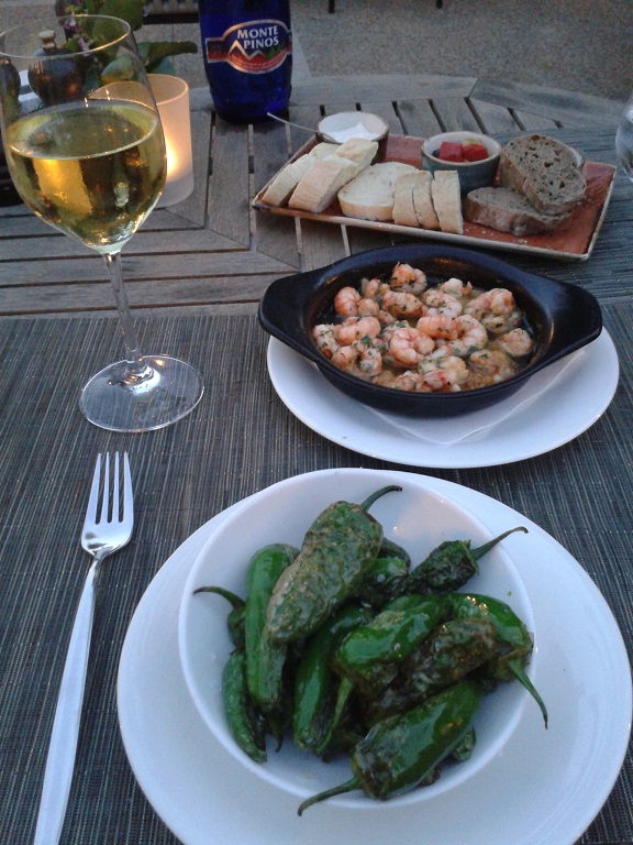 Some traditional Mallorcan delicacies: garlic prawns and salty padron peppers